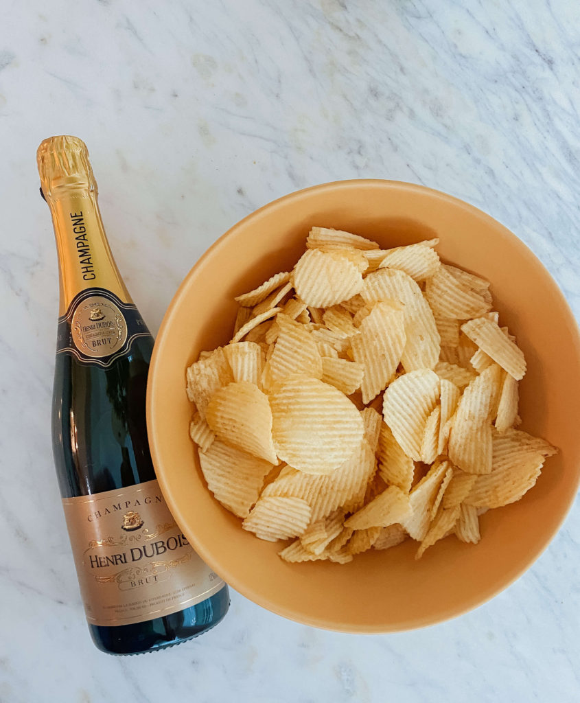 potato chips and champagne
