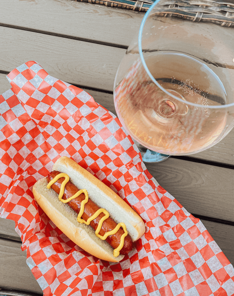 hot dogs and wine pairing